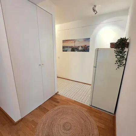 Appartement Zentrales, Ruhiges Idyll Mit Flair Düsseldorf