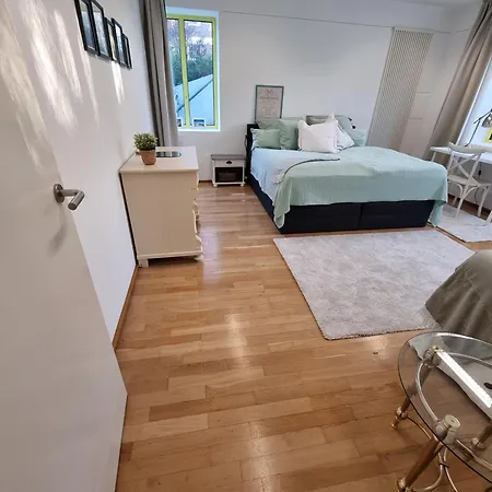 Zentrales, Ruhiges Idyll Mit Flair Apartamento