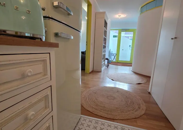 Zentrales, Ruhiges Idyll Mit Flair Apartamento *