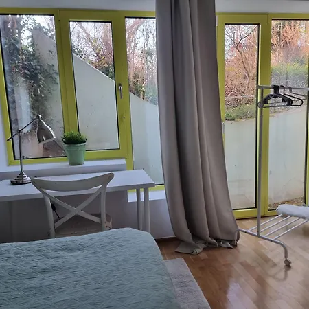 Lägenhet Zentrales, Ruhiges Idyll Mit Flair