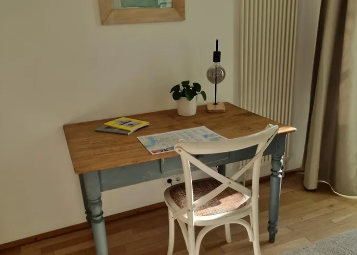 Zentrales, Ruhiges Idyll Mit Flair