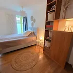Zentrales, Ruhiges Idyll Mit Flair Düsseldorf
