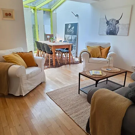 Zentrales, Ruhiges Idyll Mit Flair Apartament *