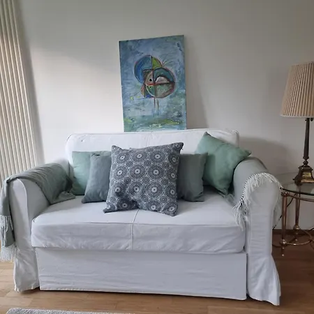 Zentrales, Ruhiges Idyll Mit Flair