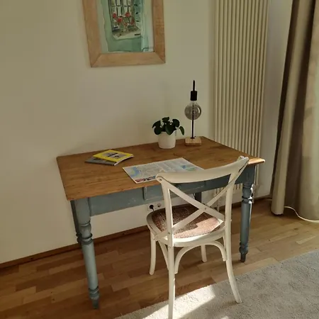 Zentrales, Ruhiges Idyll Mit Flair