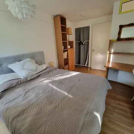 Apartament Zentrales, Ruhiges Idyll Mit Flair Düsseldorf