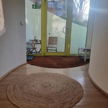 Zentrales, Ruhiges Idyll Mit Flair Apartament *