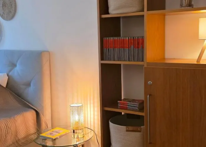 Zentrales, Ruhiges Idyll Mit Flair *